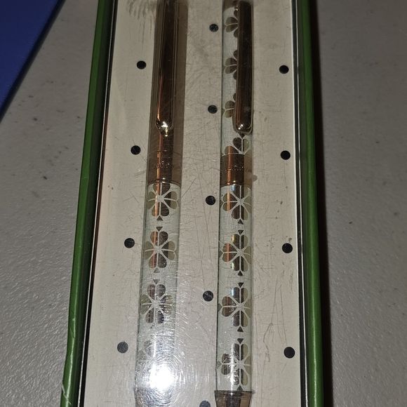 Kate Spade Gold And White Stationary Set - Picture 2 of 9